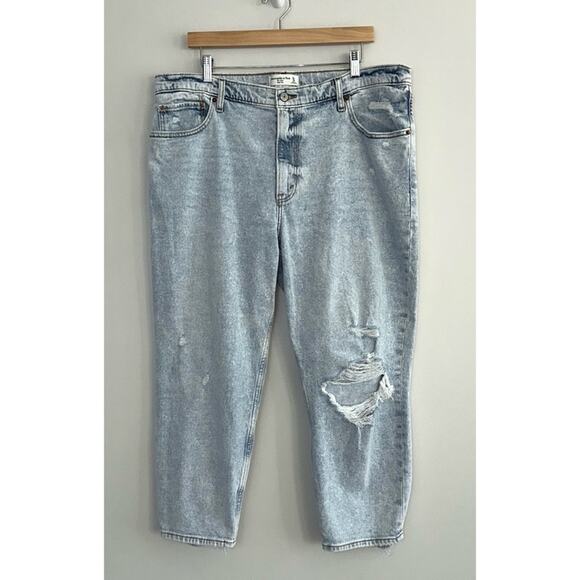 Abercrombie & Fitch The Mom High Rise SHORT Jean Sz 34 - Picture 5 of 11